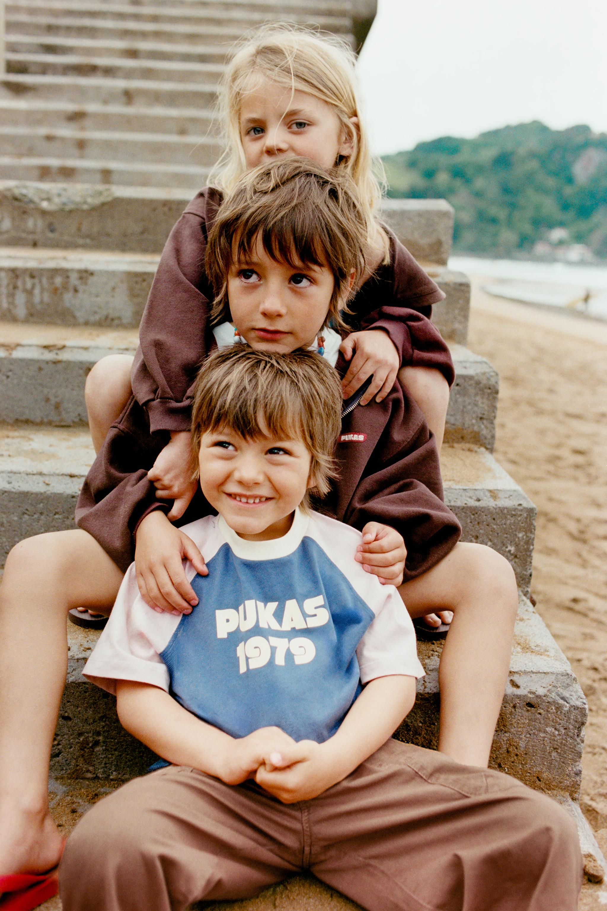 PUKAS SURF HOODIE